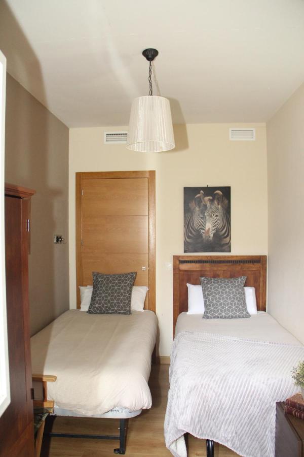 Apartamentos Alcazar De Baeza Exteriör bild